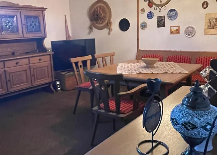 Wohnen Im Vintage-Style Im Souterrain